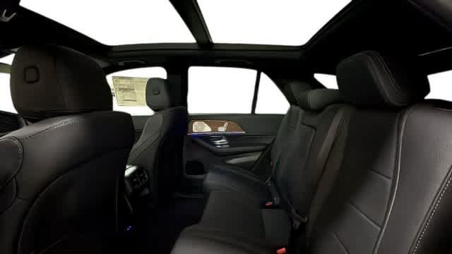 Thumbnail: 2026 Mercedes-Benz GLE - 12