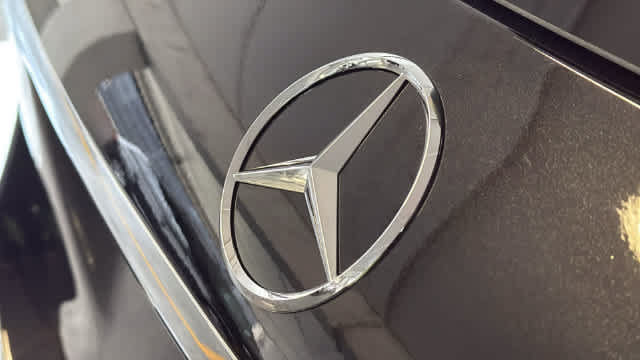 Thumbnail: 2026 Mercedes-Benz GLE - 16