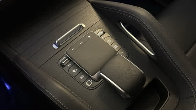 Thumbnail: 2026 Mercedes-Benz GLE - 29