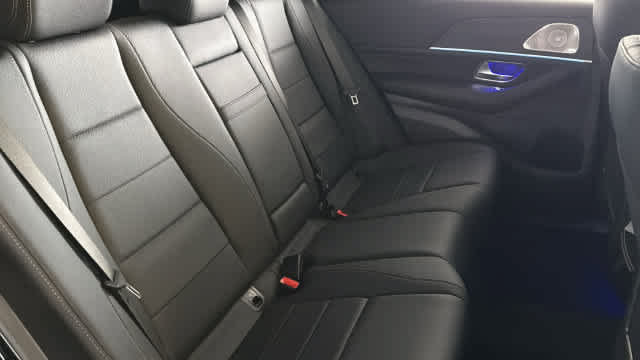 Thumbnail: 2026 Mercedes-Benz GLE - 36