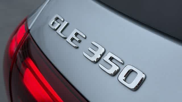 Thumbnail: 2026 Mercedes-Benz GLE - 19