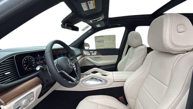 Thumbnail: 2026 Mercedes-Benz GLE - 2