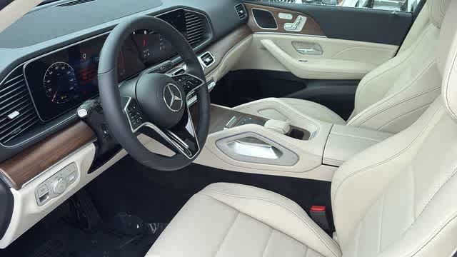 Thumbnail: 2026 Mercedes-Benz GLE - 6