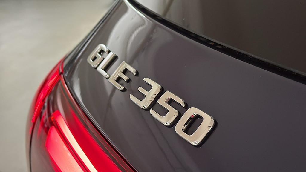 Thumbnail: 2026 Mercedes-Benz GLE - 21