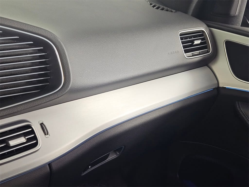 Thumbnail: 2024 Mercedes-Benz GLE - 40