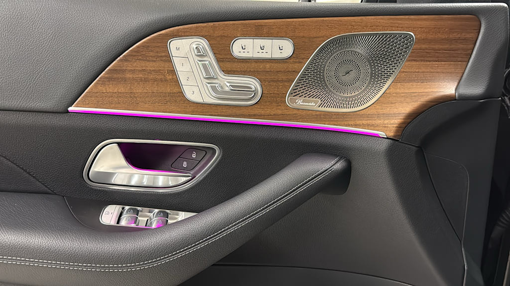 Thumbnail: 2026 Mercedes-Benz GLE - 25