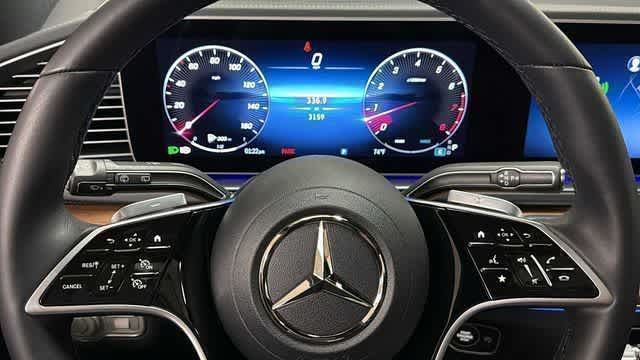 Thumbnail: 2026 Mercedes-Benz GLE - 9