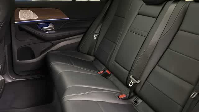 Thumbnail: 2026 Mercedes-Benz GLE - 33