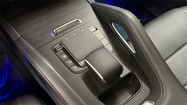 Thumbnail: 2024 Mercedes-Benz GLE - 16