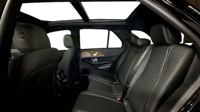 Thumbnail: 2026 Mercedes-Benz GLE - 12