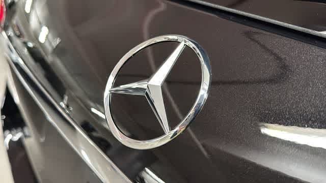 Thumbnail: 2026 Mercedes-Benz GLE - 16