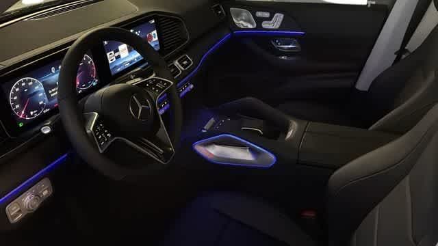 Thumbnail: 2026 Mercedes-Benz GLE - 2