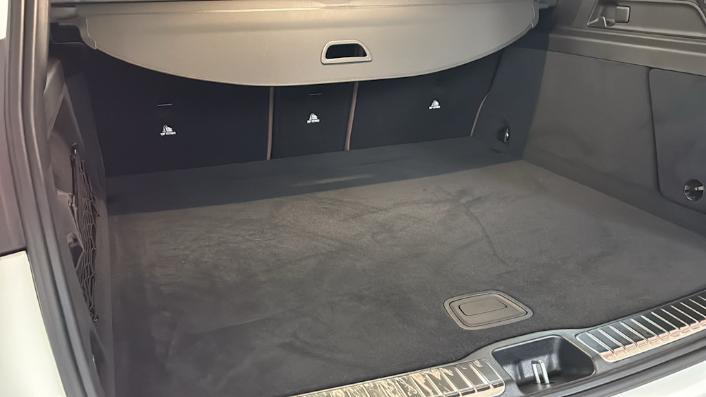 Thumbnail: 2026 Mercedes-Benz GLE - 33