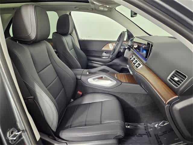 Thumbnail: 2025 Mercedes-Benz GLE - 49