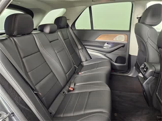 Thumbnail: 2025 Mercedes-Benz GLE - 46