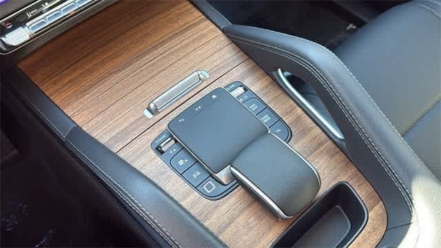 Thumbnail: 2025 Mercedes-Benz GLE - 16