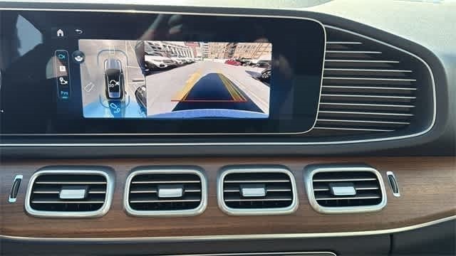 Thumbnail: 2025 Mercedes-Benz GLE - 47