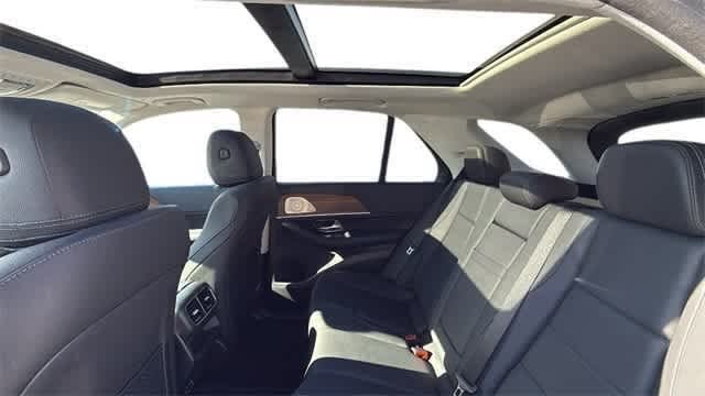 Thumbnail: 2025 Mercedes-Benz GLE - 13