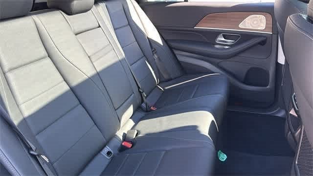 Thumbnail: 2025 Mercedes-Benz GLE - 63