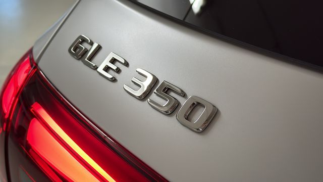 Thumbnail: 2026 Mercedes-Benz GLE - 7