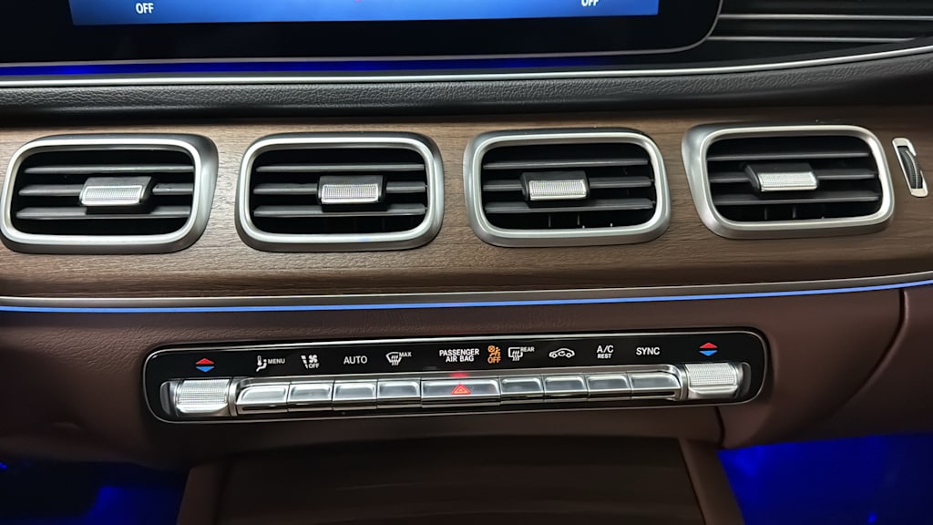 Thumbnail: 2026 Mercedes-Benz GLE - 31