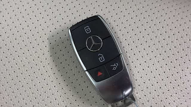 Thumbnail: 2022 Mercedes-Benz GLE - 38