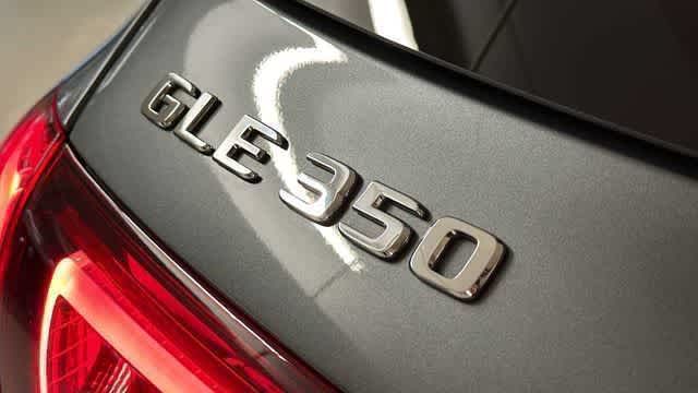Thumbnail: 2022 Mercedes-Benz GLE - 7