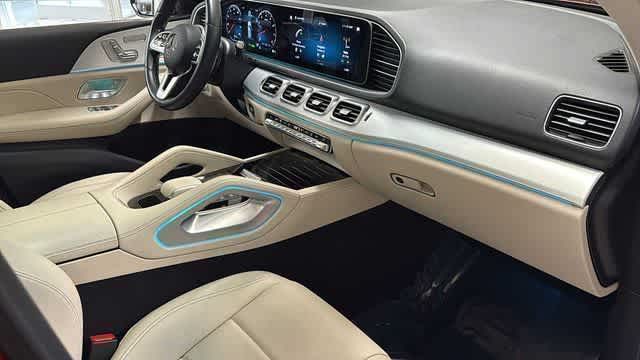 Thumbnail: 2022 Mercedes-Benz GLE - 35