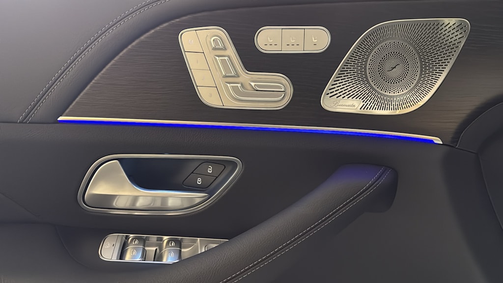 Thumbnail: 2026 Mercedes-Benz GLE - 22
