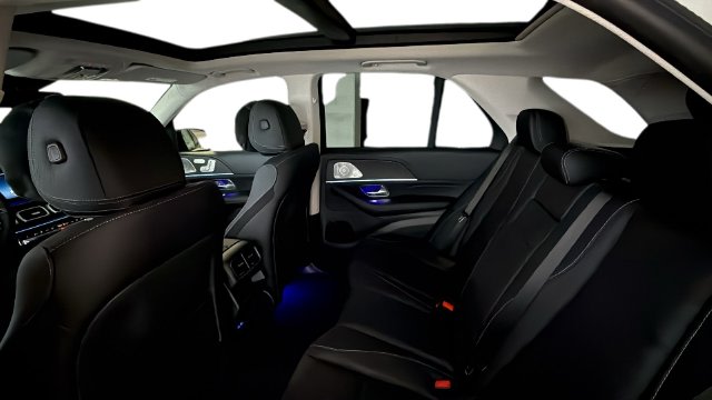 Thumbnail: 2026 Mercedes-Benz GLE - 13