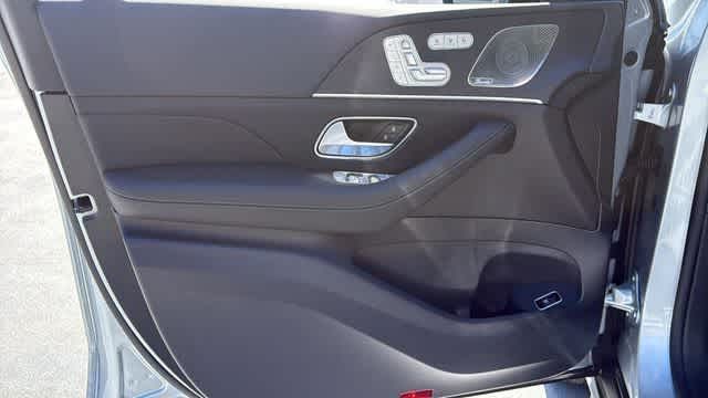 Thumbnail: 2026 Mercedes-Benz GLE - 23