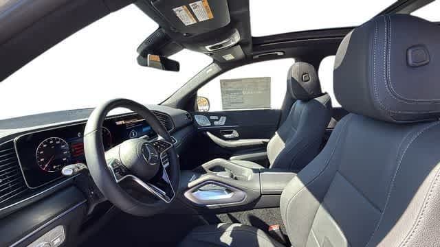 Thumbnail: 2026 Mercedes-Benz GLE - 2