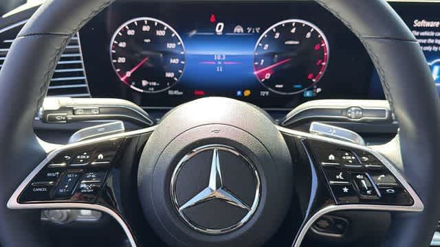 Thumbnail: 2026 Mercedes-Benz GLE - 18