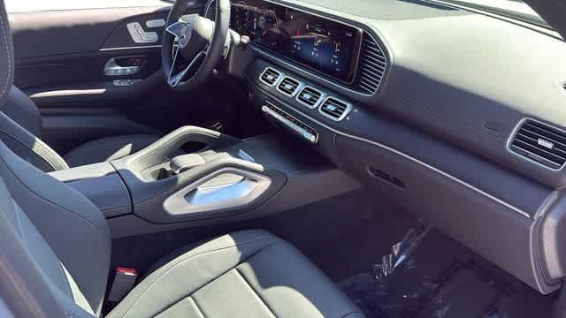 Thumbnail: 2026 Mercedes-Benz GLE - 37