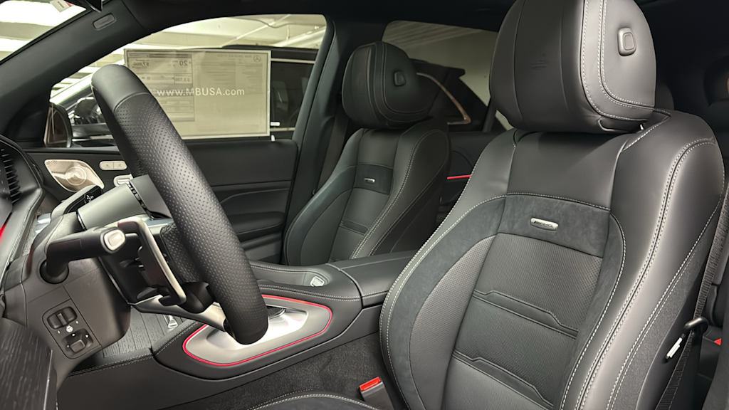 2026 Mercedes-Benz GLE AMG GLE 53 - Photo 11