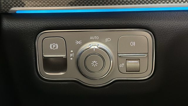 Thumbnail: 2021 Mercedes-Benz GLE - 24