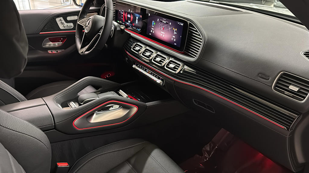 Thumbnail: 2026 Mercedes-Benz GLE - 14