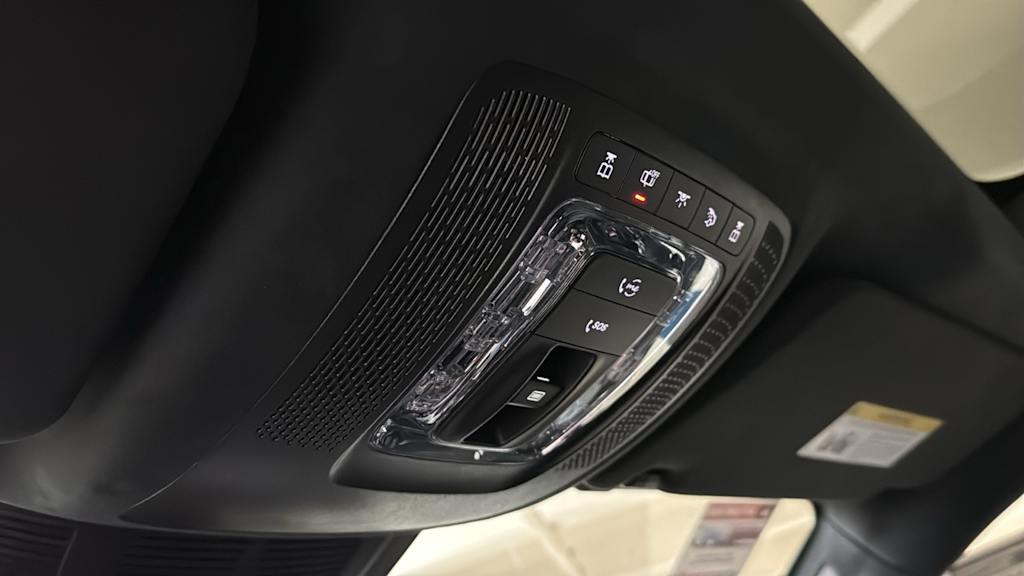 Thumbnail: 2026 Mercedes-Benz GLE - 30