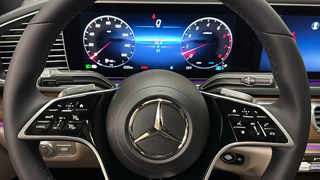 Thumbnail: 2026 Mercedes-Benz GLE - 14