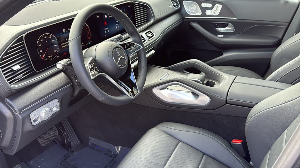 Thumbnail: 2026 Mercedes-Benz GLE - 15