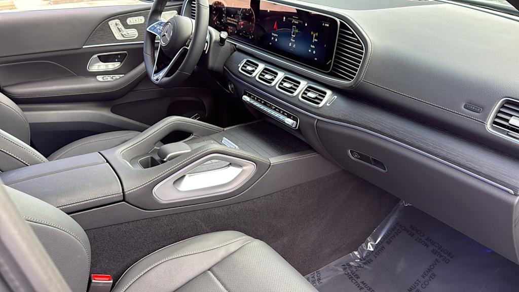 Thumbnail: 2026 Mercedes-Benz GLE - 39