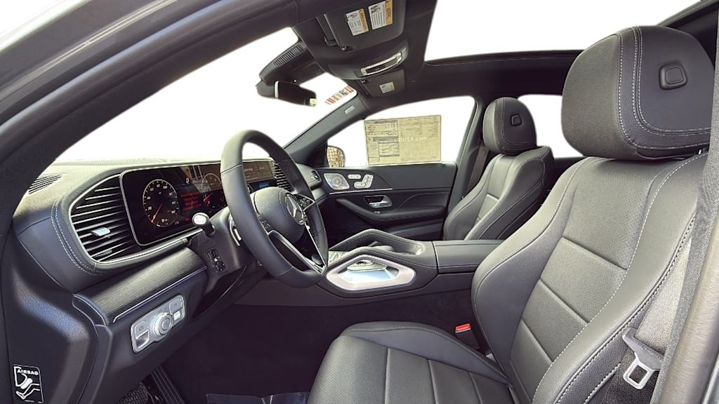 Thumbnail: 2026 Mercedes-Benz GLE - 2