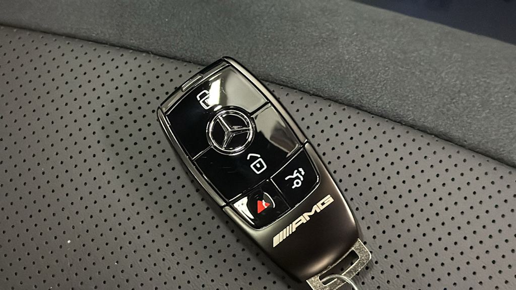 Thumbnail: 2026 Mercedes-Benz GLE - 38