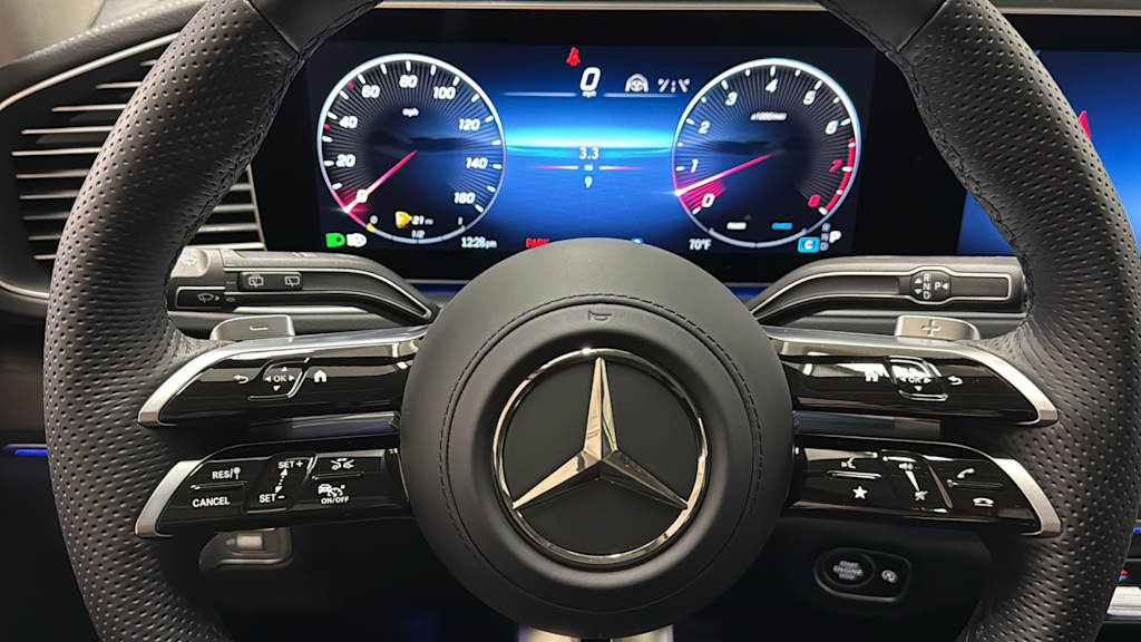 Thumbnail: 2026 Mercedes-Benz GLS - 17