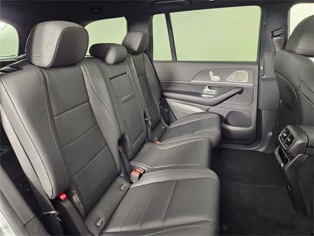 Thumbnail: 2025 Mercedes-Benz GLS - 45