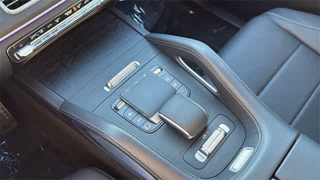 Thumbnail: 2025 Mercedes-Benz GLS - 50