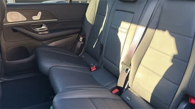 Thumbnail: 2025 Mercedes-Benz GLS - 65