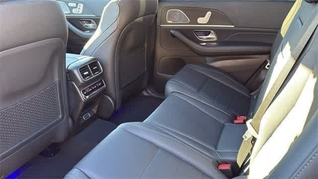 Thumbnail: 2025 Mercedes-Benz GLS - 63