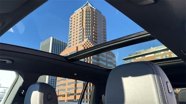 Thumbnail: 2025 Mercedes-Benz GLS - 55