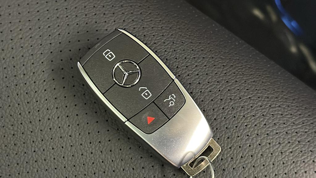 Thumbnail: 2026 Mercedes-Benz GLS - 20